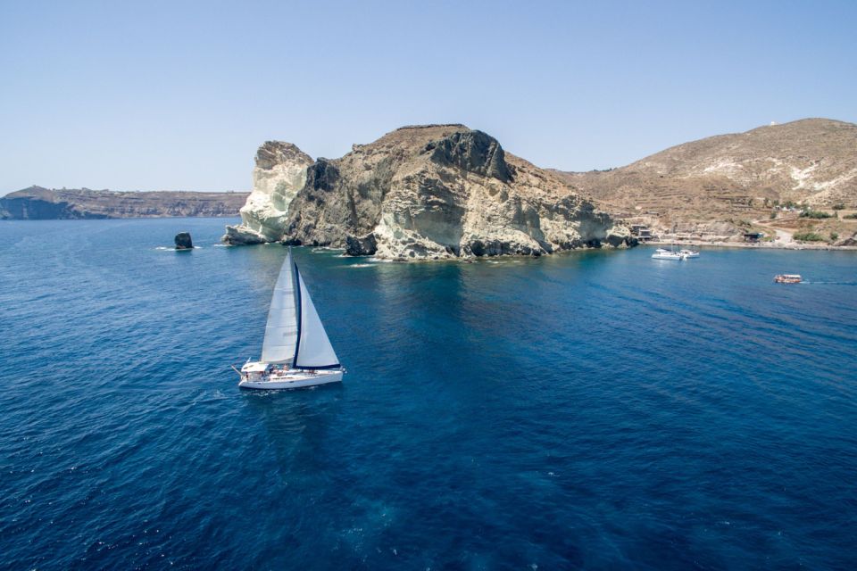 Santorini Caldera: Sunset Sailing Cruise With Meal - Key Points