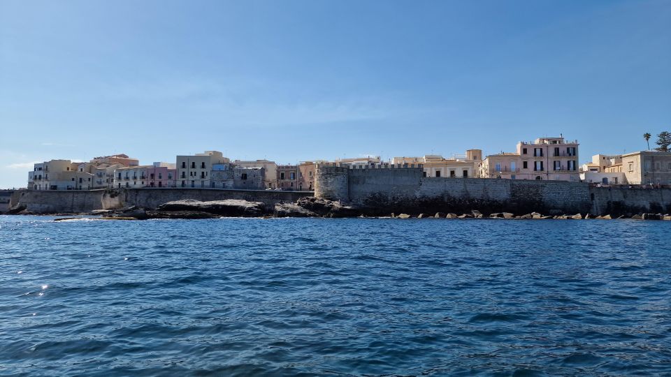 Siracusa: Ortigia +Sea Caves +Pillirina +Fishing Experience - Key Points