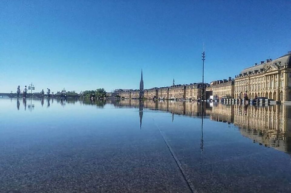 Tastes and Tales Morning Tour in Bordeaux - Key Points