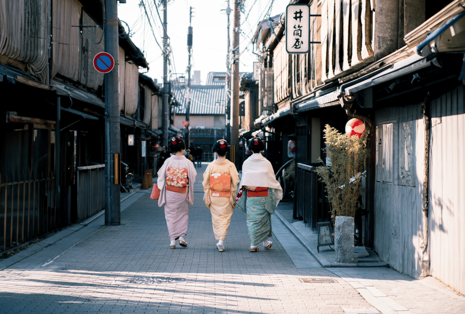 Ultimate Kyoto Walking Tour: Gion, Pontocho Yasaka & Secrets - Key Points