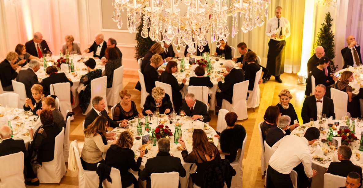 Vienna: Strauss & Mozart Christmas Gala at Kursalon - Key Points