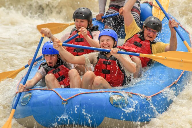 Whitewater Rafting Naranjo River From Manuel Antonio Class III-IV - Preparing for the Adventure