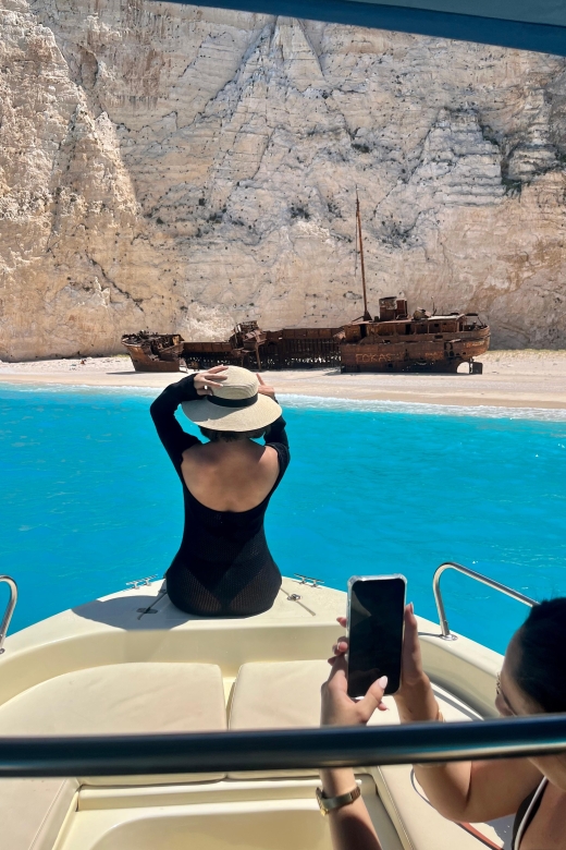 Zakynhtos: Private Vip Tour With Optional Boat Trip - Key Points