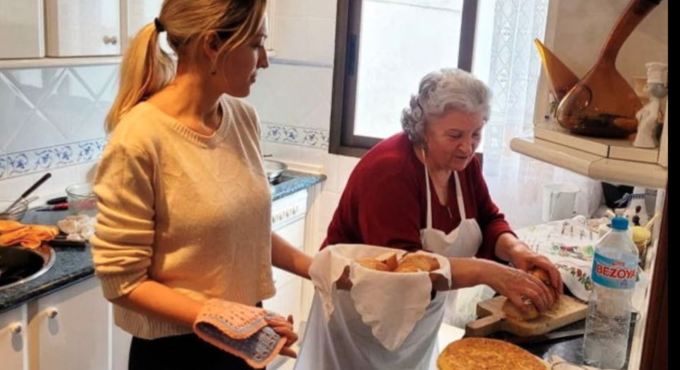 Cooking Class With My Spanish Grandma - Experience Details