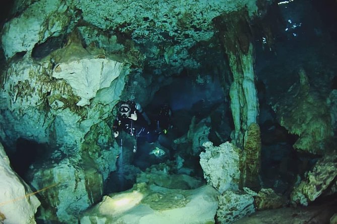 Dos Ojos Cenote Cavern Dive- The Barbie Line and The Bat Cave - Dive Routes