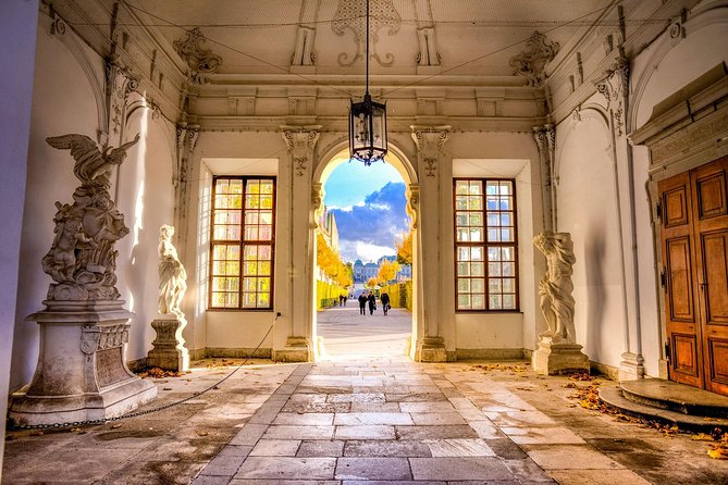 Explore the Instaworthy Spots of Vienna With a Local - Local Guide Insights