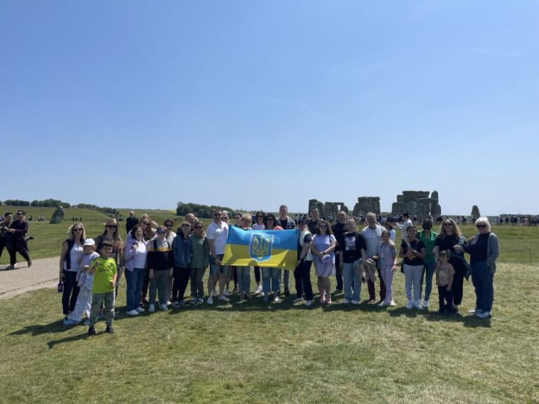 From Birmingham: Stonehenge & Bath Day Tour