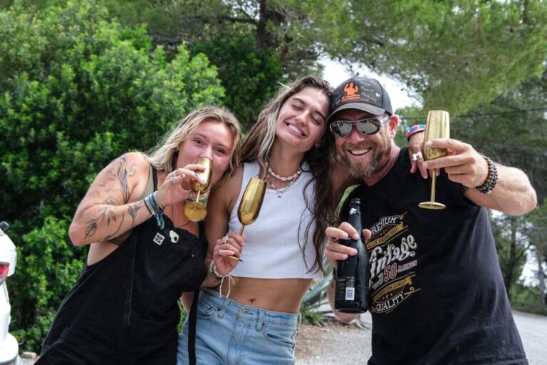 IBIZA: VIP CHAMPAGNE TOUR