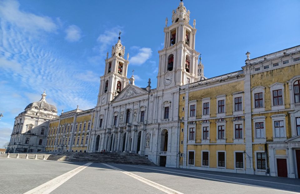 Óbidos Nazaré & Mafra National Palace Private From Lisbon - Tour Details