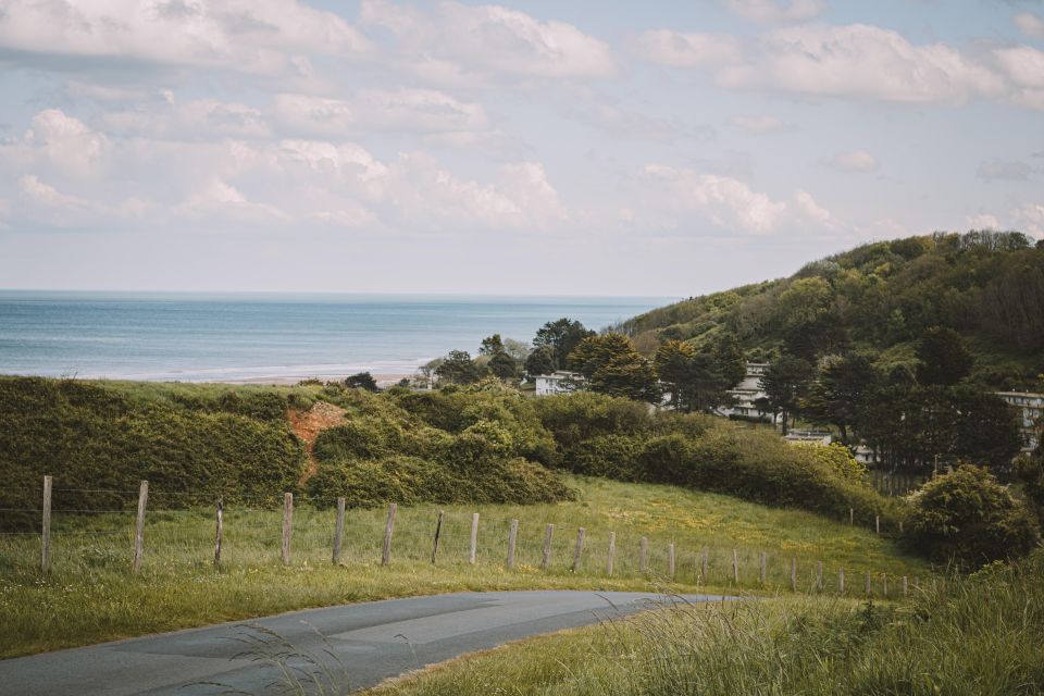 Omaha Beach and Colleville Cemetery Private Walking Tour - Tour Location and Provider Details