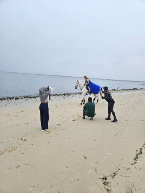 Photo Session With Horses on the Beach or in the Countryside - Activity Details