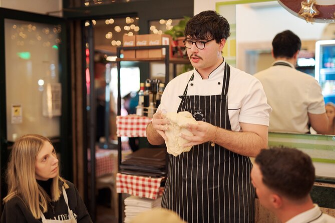 Pizza and Tiramisu Cooking Class in Rome, Piazza Navona - Meeting Point and Location