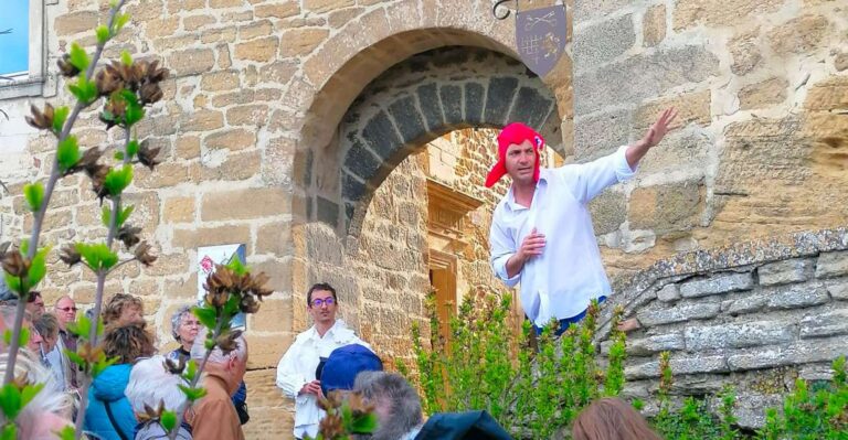 Visit Grillon, a Wonderful Provençal Village!