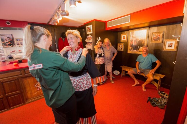 Volendam: Photo Opportunity in Traditional Dutch Costume