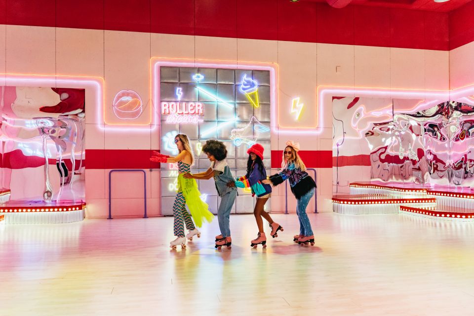 Amsterdam: Roller Dreams '80s Roller Skating Rink Ticket - Experience Highlights