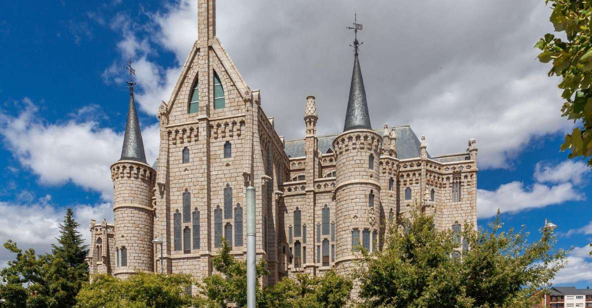 Astorga Episcopal Palace Ticket & In-App Audio Tour (ENG) - Tour Overview