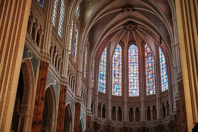 Chartres Cathedral Medieval Discovery Tour With Expert Guide  - Loire Valley - Cathedral Exploration