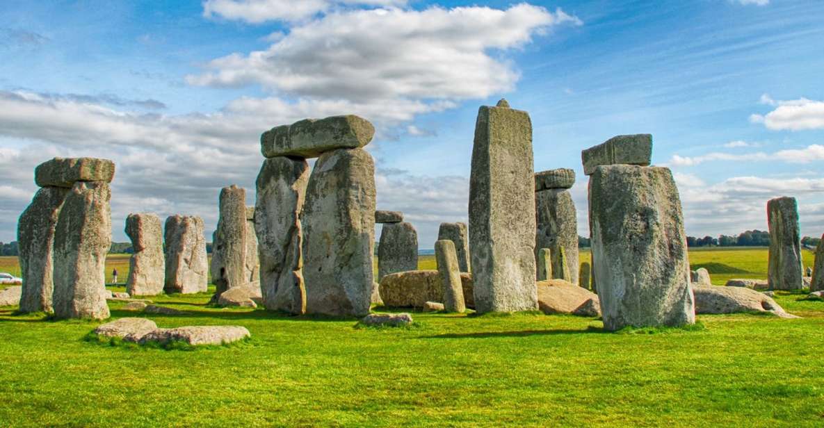 From Birmingham: Stonehenge & Bath Day Tour - Itinerary Highlights