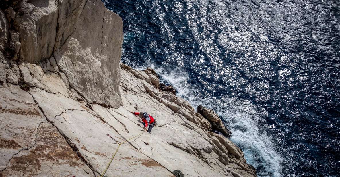 Multi Pitch Climb Session in the Calanques Near Marseille - Inclusions and Equipment