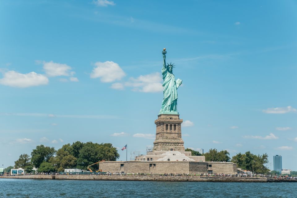 NYC: Luxury Brunch, Lunch or Dinner Harbor Cruise - Ticket Details and Cancellation Policy