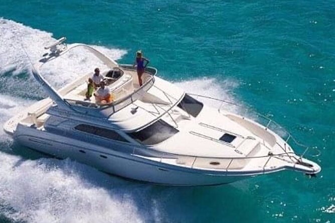 Private SeaRay 47ft Yacht Rental Cancun 23P6 - Overview and Expectations