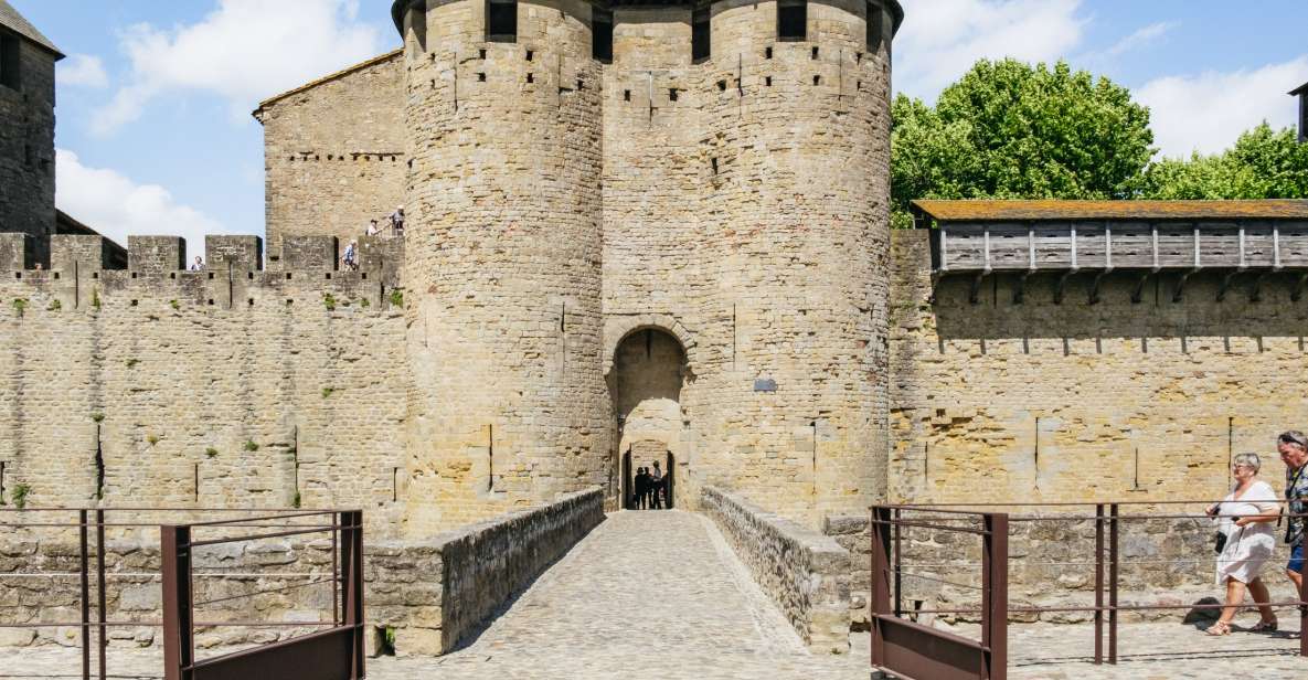 Toulouse: Carcassonne Day Trip by Coach With Comtal Castel - Day Trip Itinerary Details