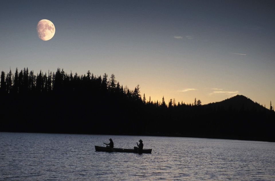 Bend: Moonlight and Starlight Canoe Tour - Important Information