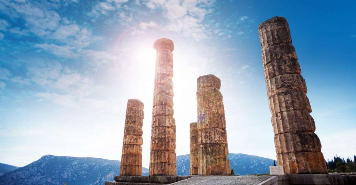 Delphi and Monastery of Hosios Loukas Family Day Tour - Highlights