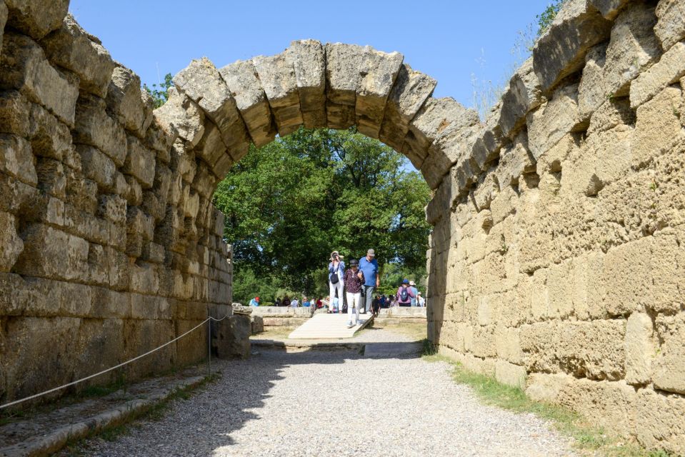 Katakolo: Ancient Olympia and Kourouta Beach Guided Tour - Itinerary