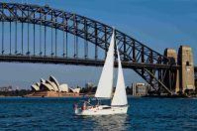 Luxury Sailing Cruise on Sydney Harbour With Lunch - Exploring Sydneys Iconic Landmarks