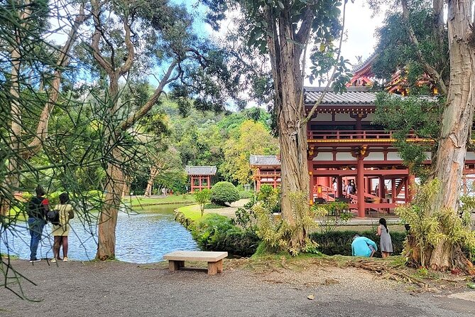 Oahu Circle Island Tour With Byodo-In Temple Admission - Unforgettable Tour Highlights