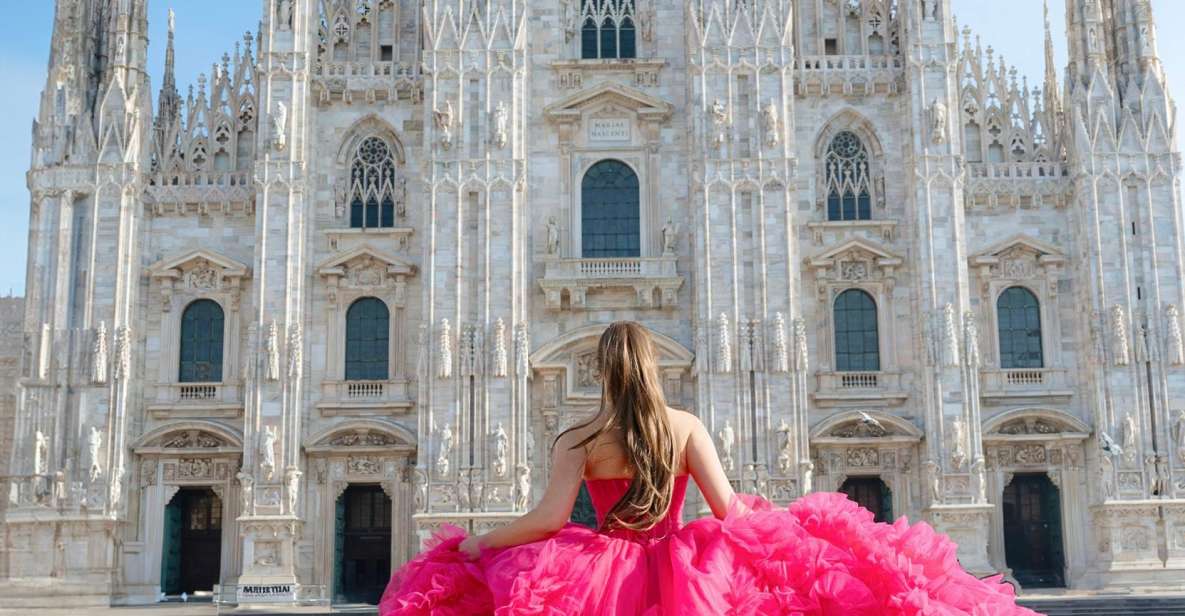 Photoshoot With a Fairytale Dress in the Heart of Milan - Customization and Extras Available