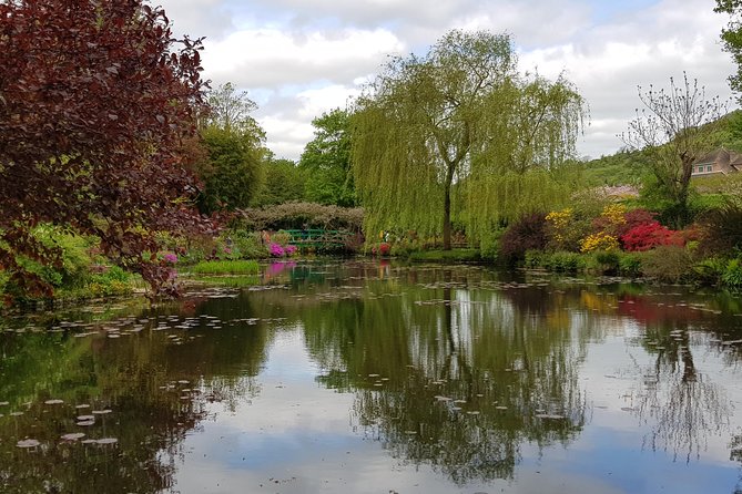 Private Day Tour to Giverny Gardens and Rouen From Paris - Customer Reviews