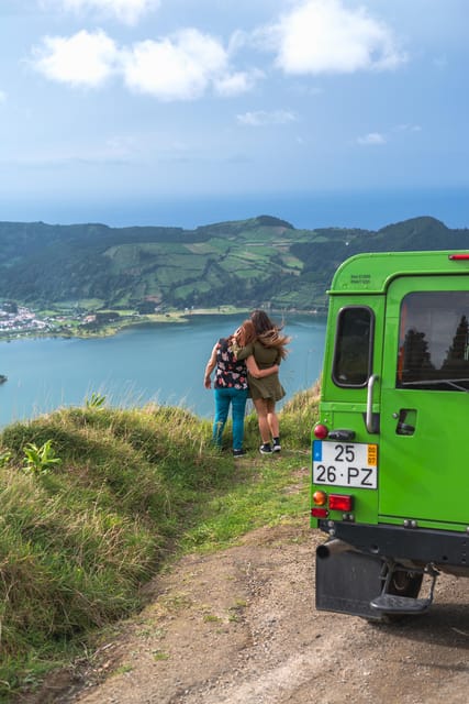 Private Half Day 4X4 Tour to Sete Cidades 1-4 People - Inclusions