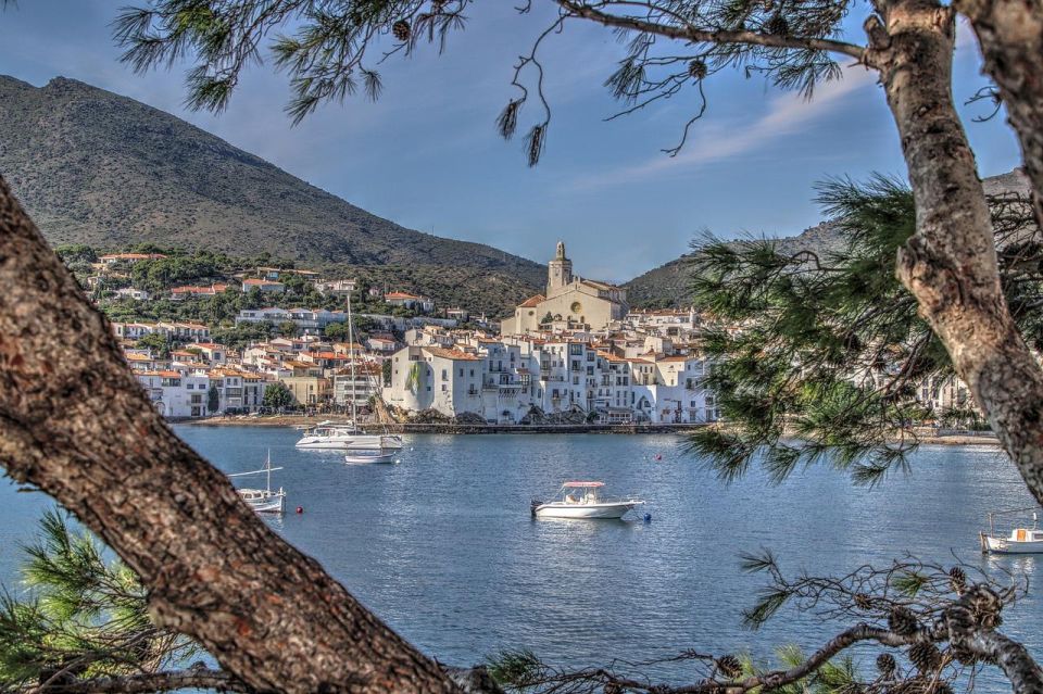 Private Transfer From Barcelona to Cadaques - Highlights