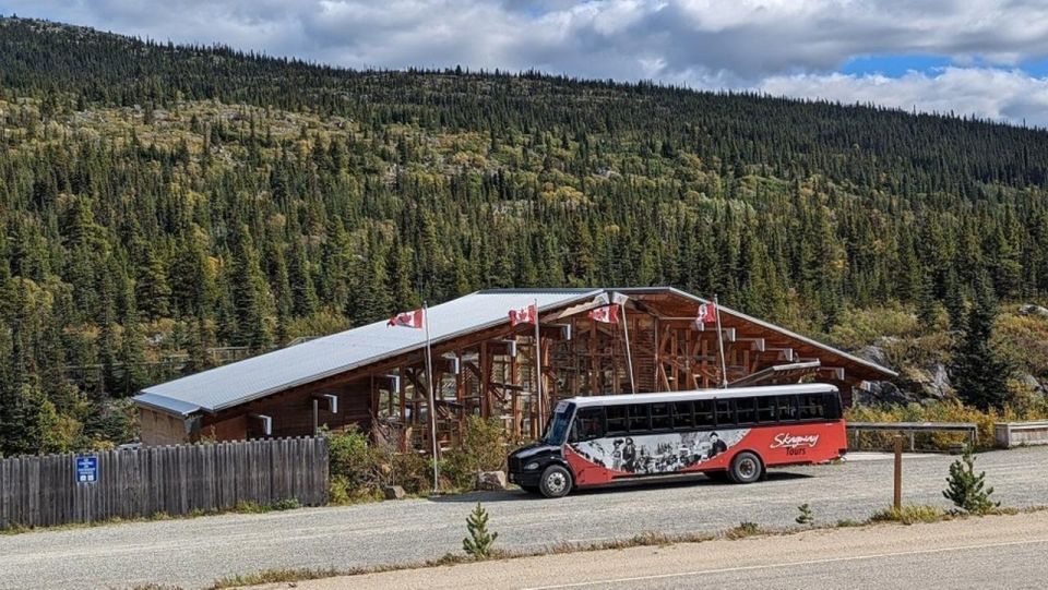 Skagway: Klondike Highway & Yukon Bus Tour With Husky Kennel - Experience