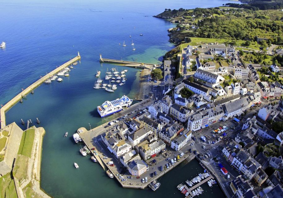 Beautiful Island in the Sea: Ferry Crossing to Sauzon - Ferry Schedule and Availability