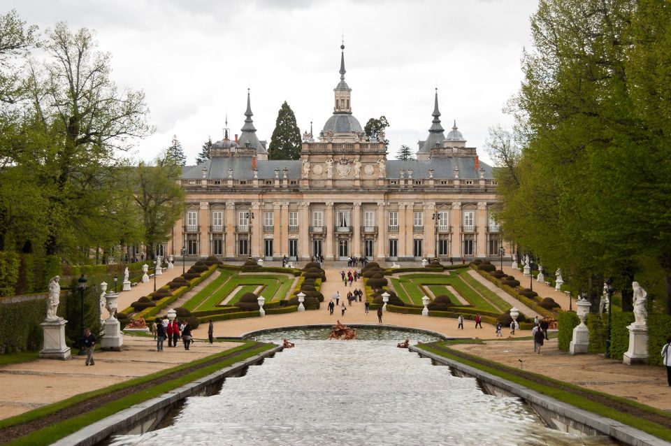 From Madrid: Segovia & La Granja Private Full-Day Tour - Directions