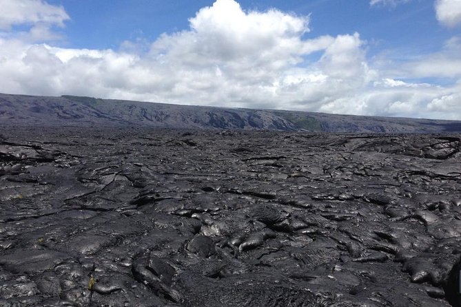 Hawaii Big Island Circle Small Group Tour: Waterfalls - Hilo - Volcano - Black Sand Beach - Common questions