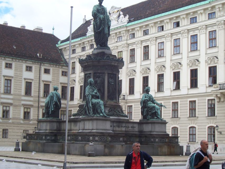 Imperial Vienna: Full-Day Tour From Budapest - Review Summary