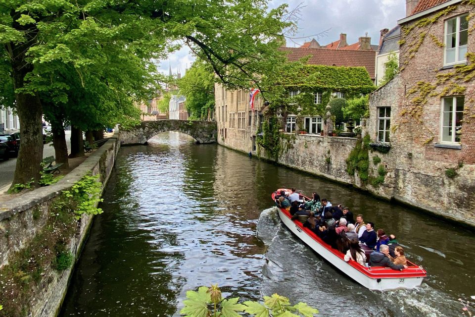 One-Day Tour to Bruges From Paris Mini-Group in a Mercedes - Itinerary