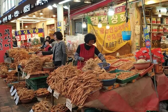 Seoul: Oriental Medicine, Massage Tour, and Largest Market - Navigating the Largest Market in Seoul