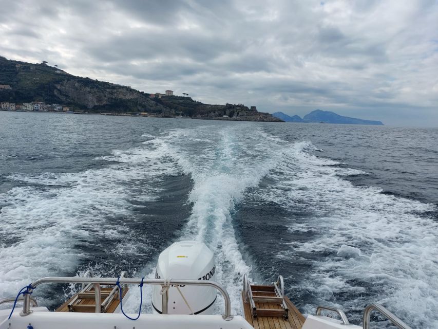 Sorrento Coast: Tour on Boat and Snorkeling - Inclusions and Services