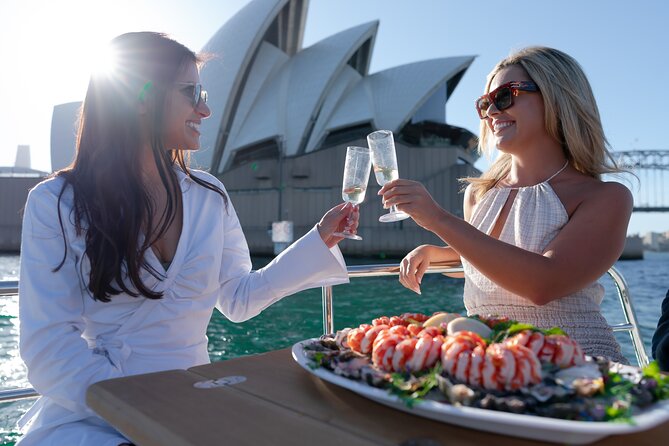 Sydney Harbour Twilight Champagne Cruise - Reviews and Pricing Information