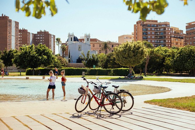 The Beauty of Valencia by Bike: Private Tour - Carbon Neutral Experience