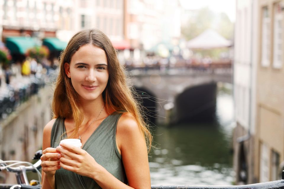 Utrecht: Professional Photoshoot at Utrecht Canals - Directions