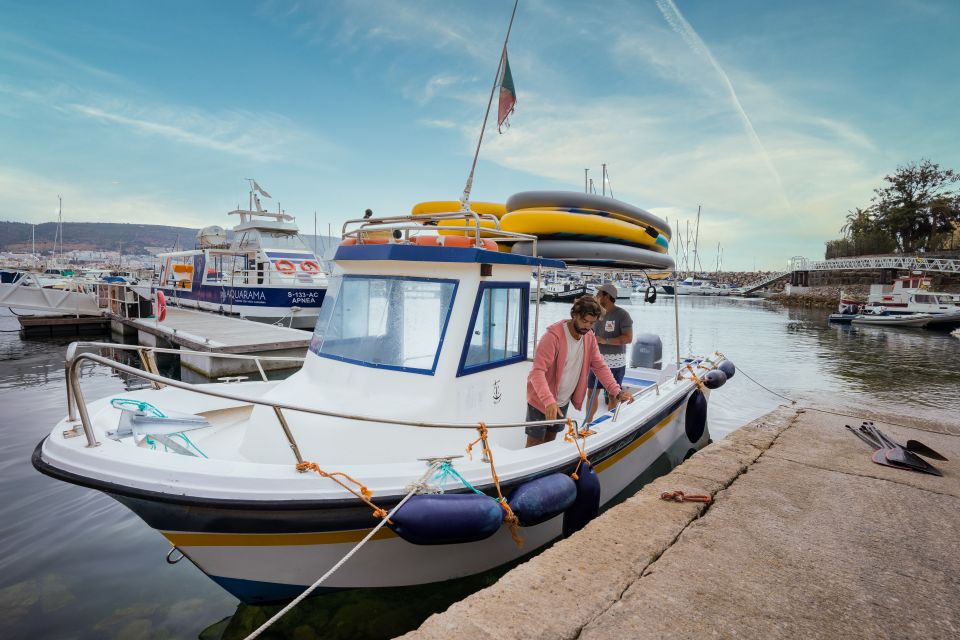 Arrábida: Boat Tour Along the Heart of Sesimbra - Meeting Point Information