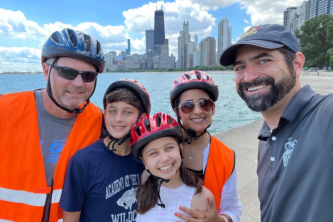 Chicago Family Food and Bike Tour With Top Attractions - Family-Friendly Private Tour Experiences