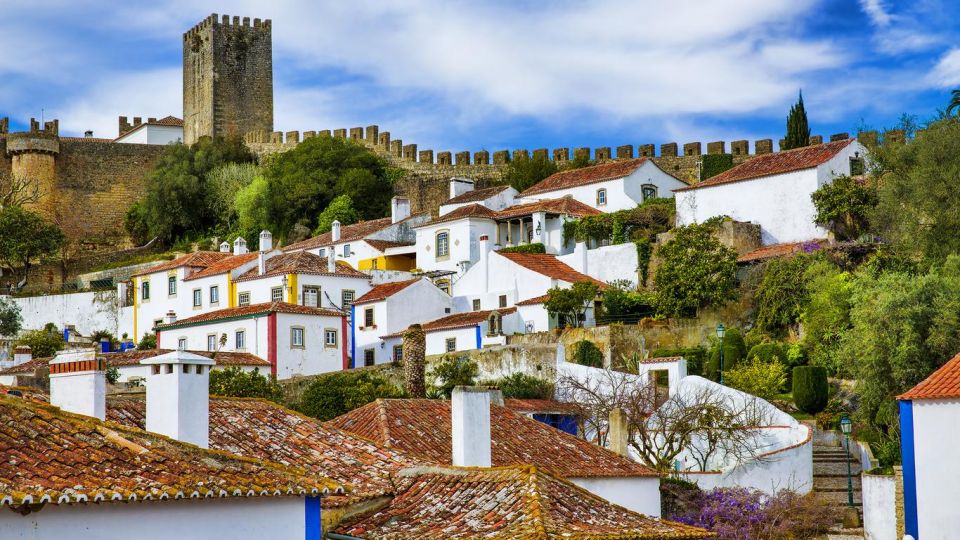 From Lisboa: Fatima, Nazare, Obidos & Batalha Full Day Tour - Itinerary Highlights