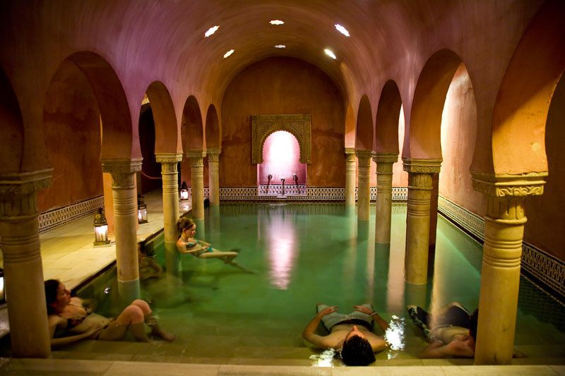 Granada: Alhambra Guided Tour and Arabian Bath and Massage - Customer Reviews